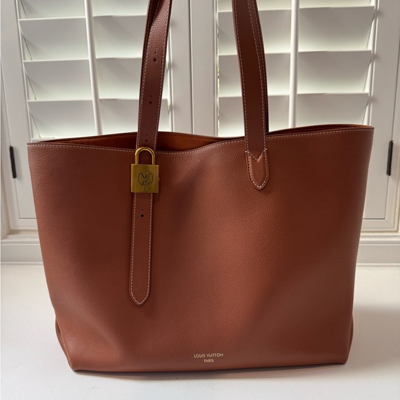 Brand new LUXE open top low key cabas tote in brown $500 - Picture 1 of 14